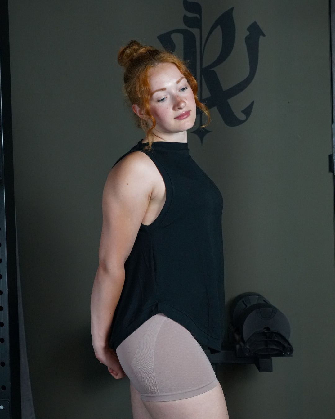 Back-Cowl Sleeveless Cover